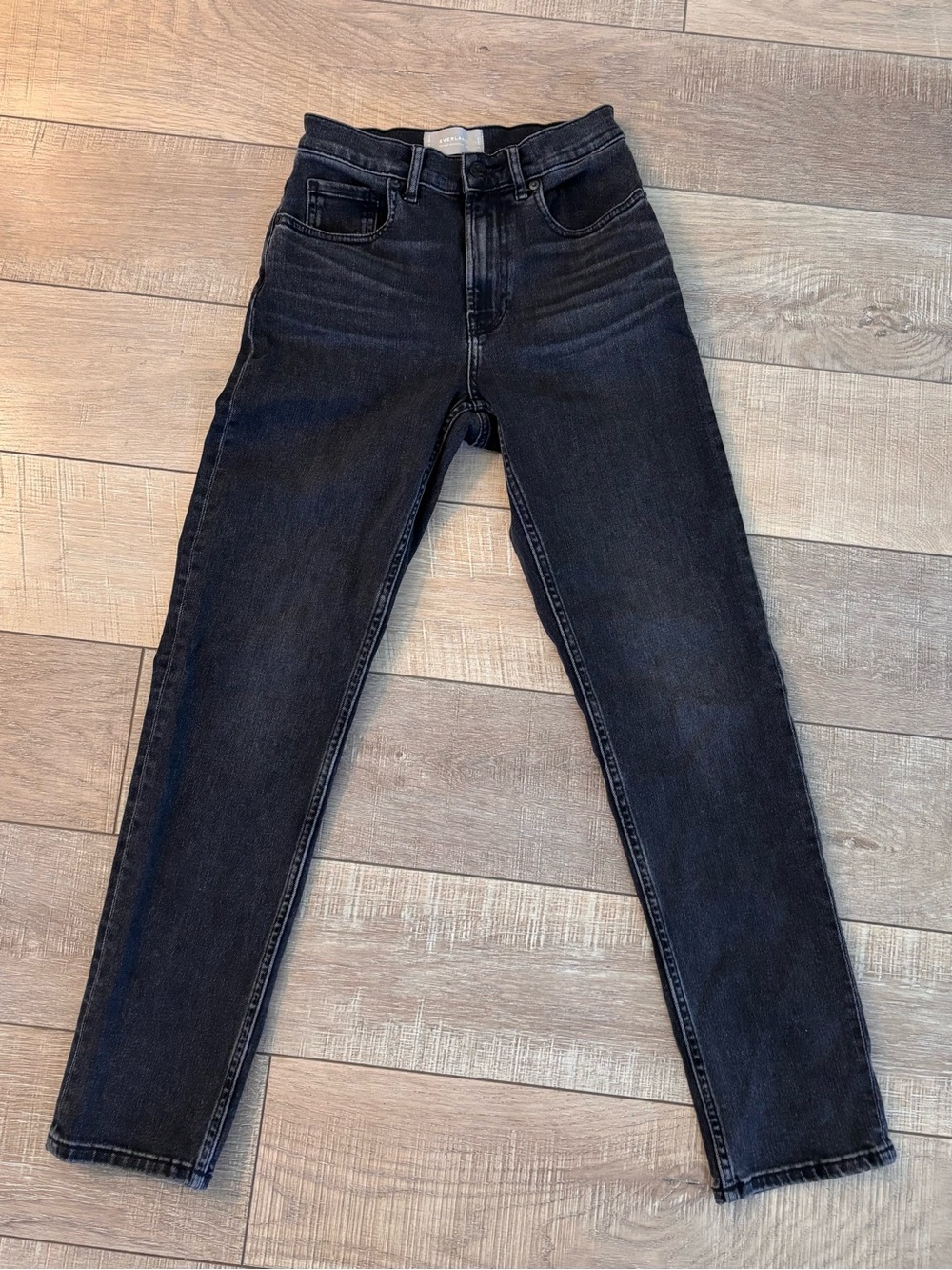 Everlane High Rise Straight Jean in Black